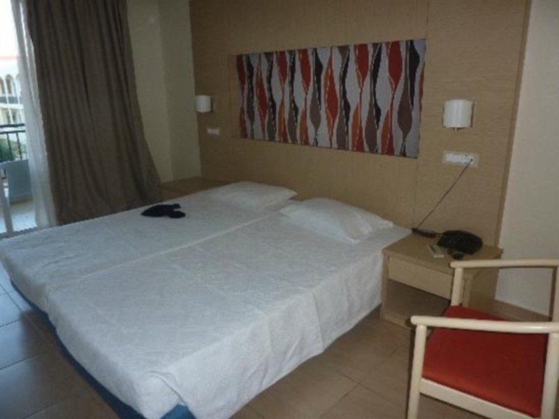 Marianna Palace Hotel Kolymbia Buitenkant foto